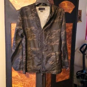 Craft and flow hooded jacket camouflage